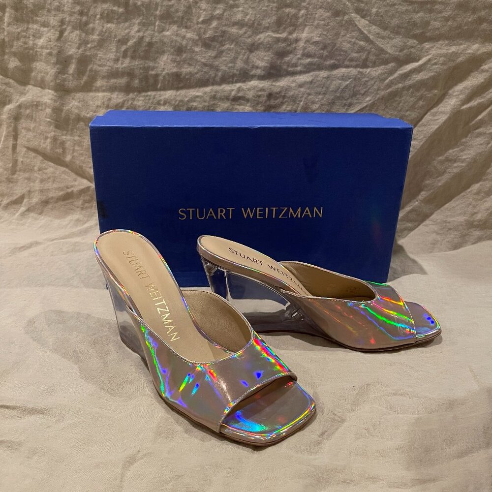 Stuart Weitzman TIA 85 Lucite Wedge